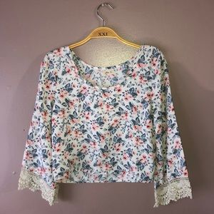 🌸Floral Print Blouse 🌸